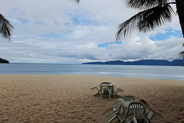 Apto Resort Angra >Espetacular Vista MAR >Ar,Wi-Fi