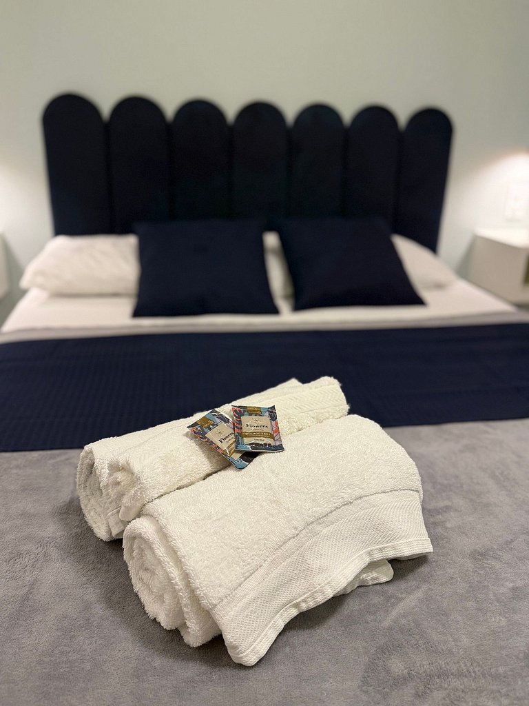 Apto moderno e estiloso em Cabo Frio, c/Ar > N°01