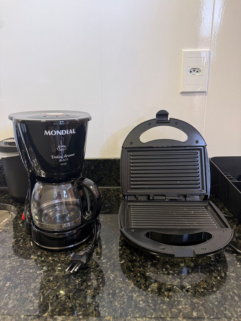 Apto moderno e estiloso em Cabo Frio, c/Ar > N°01