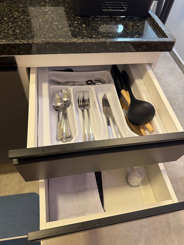 Apto moderno e estiloso em Cabo Frio, c/Ar > N°01