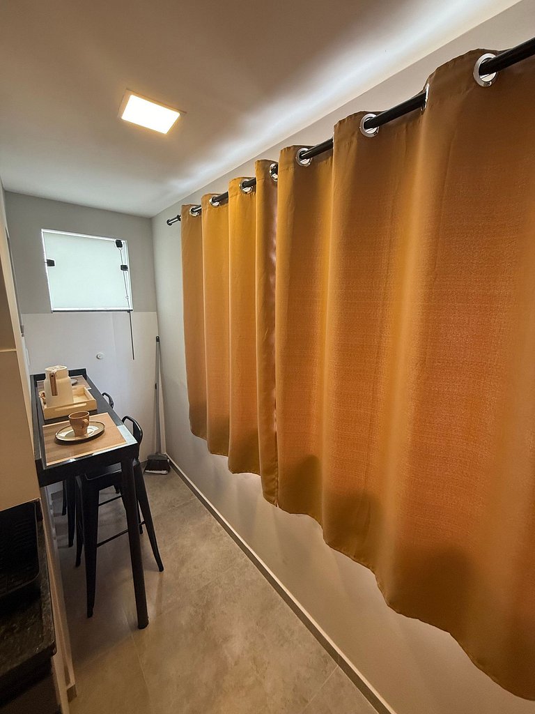 Apto moderno e estiloso em Cabo Frio, c/Ar > N°01