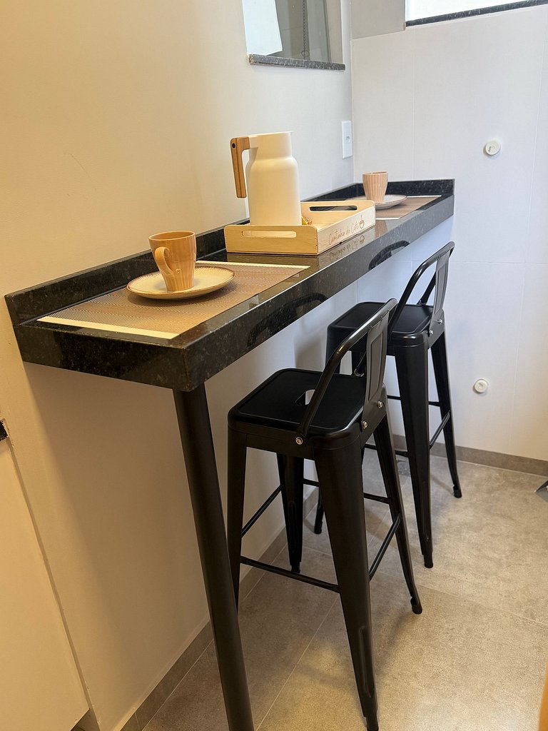 Apto moderno e estiloso em Cabo Frio, c/Ar > N°01