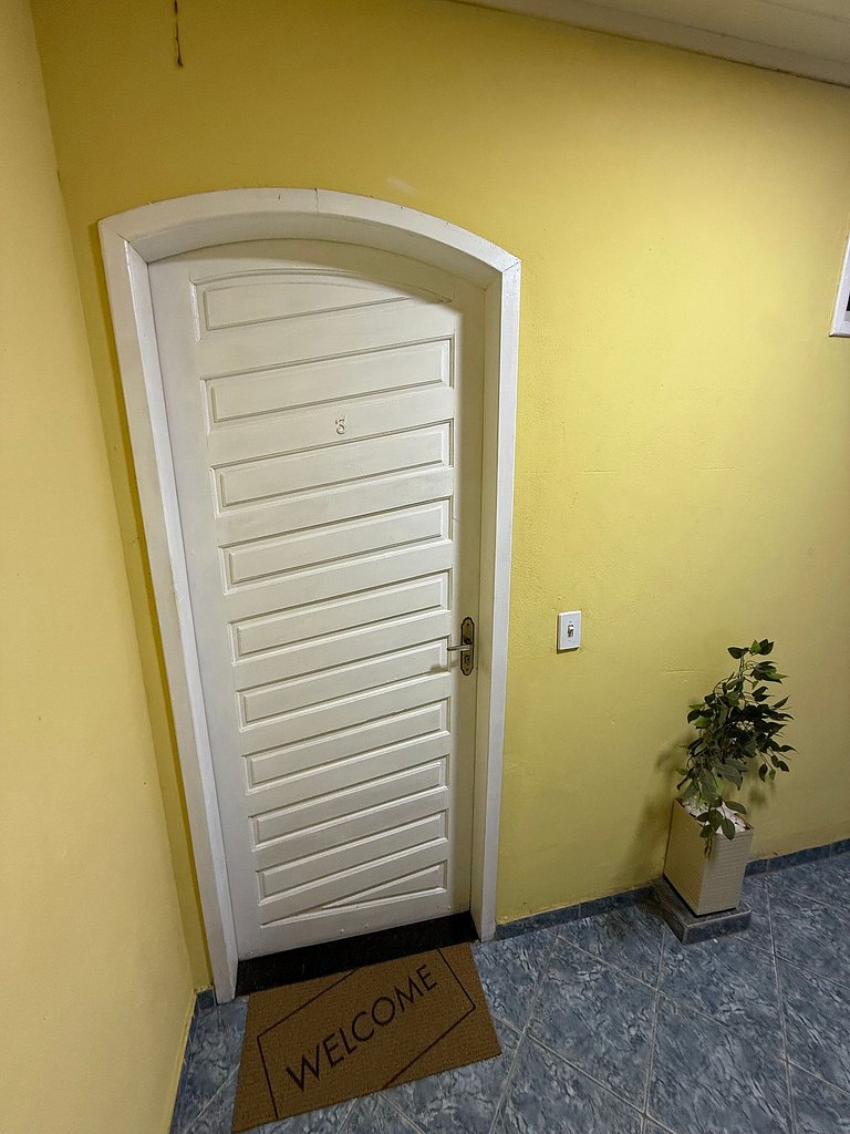 Apto São Pedro > Aconchegante!!! c/Vista e Wi-Fi